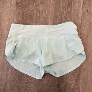 Lulu - baby blue shorts